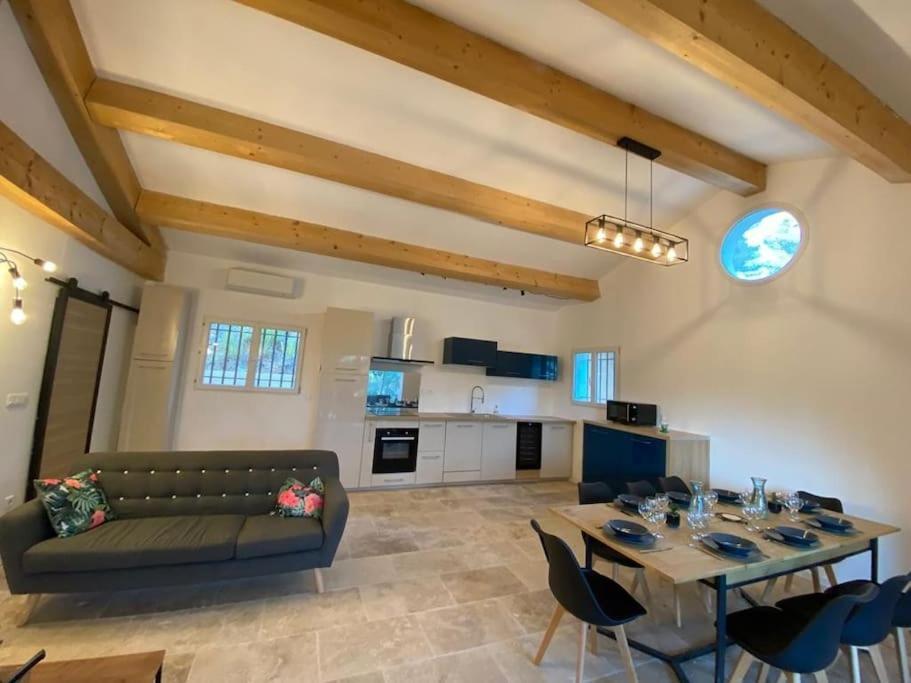 Villa Cigalons En Pleine Pinede Avec Piscine Chauffee De Mai A Septembre Auriol Bagian luar foto