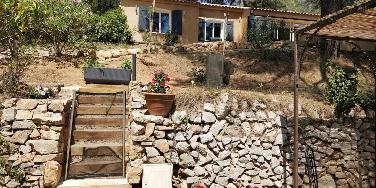 Villa Cigalons En Pleine Pinede Avec Piscine Chauffee De Mai A Septembre Auriol Bagian luar foto